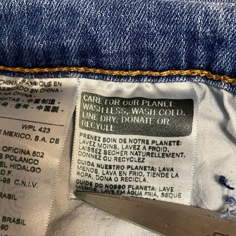 Levi 515 Bootcut Denim Jeans Size 12 & Embroidered Pockets - Picture 6 of 7